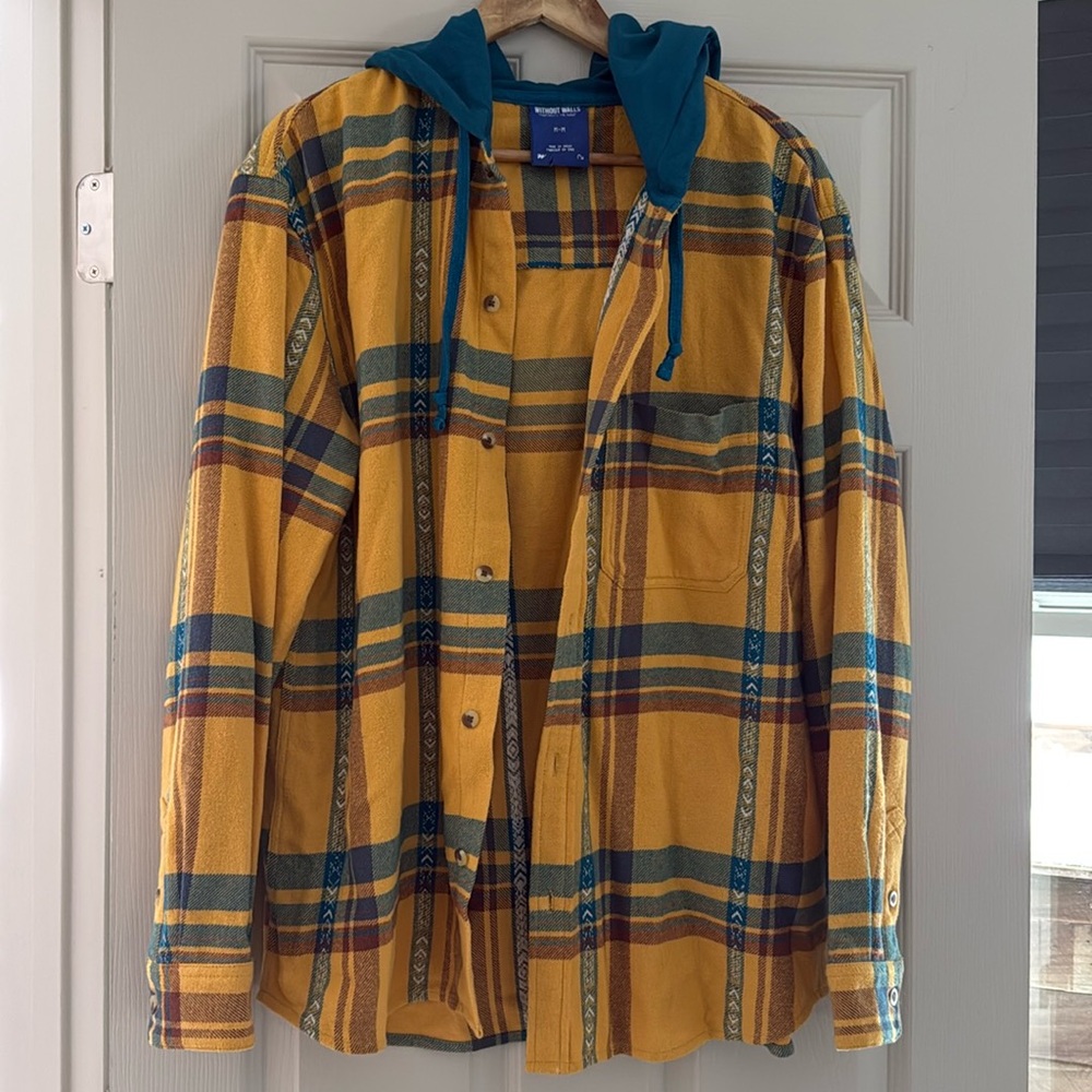 Men's Flannel shirt with hood
